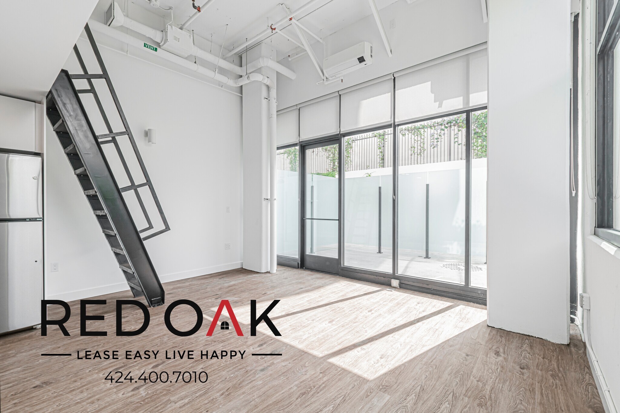 Building Photo - 1860 N Western Ave