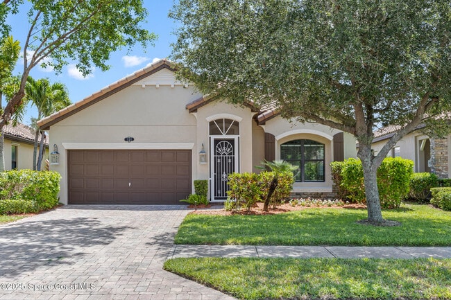 Building Photo - 739 Monterey Dr