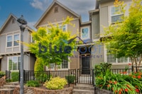 Building Photo - 2412 NW Roseburg Ter