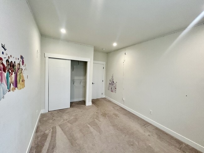 Building Photo - 2103 Riverstone Lp