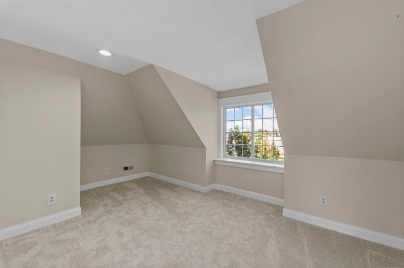 Building Photo - 7472 Hazel Ave