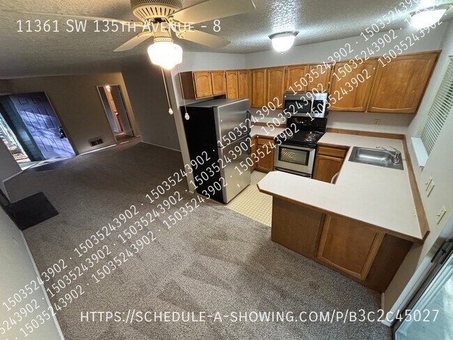 Building Photo - 11361 SW 135th Ave