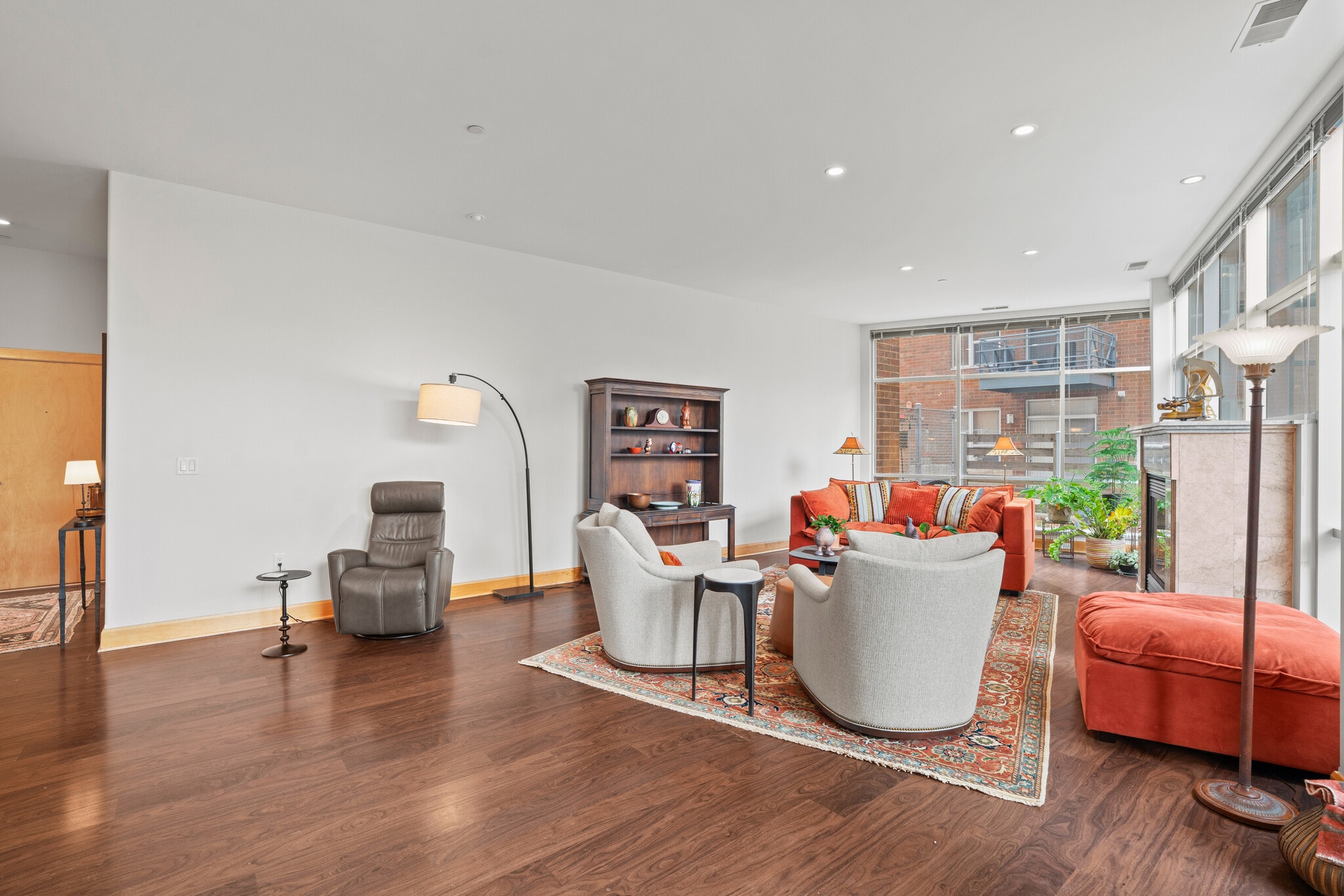 Living Room - 1111 N Marshall St