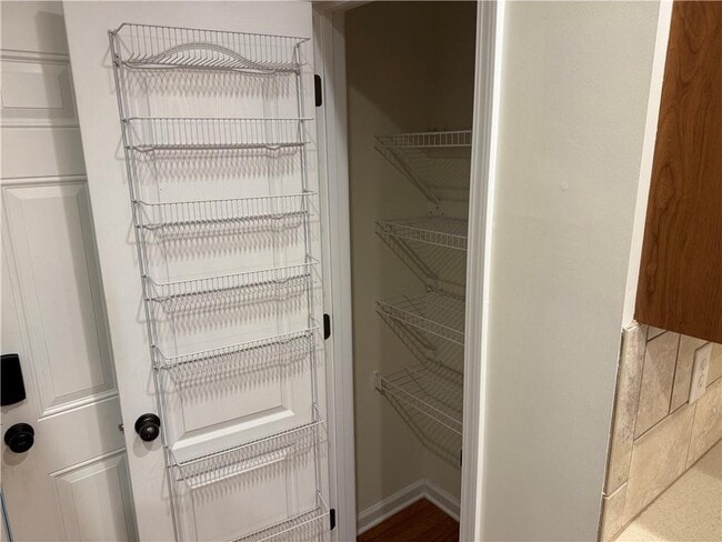 Building Photo - 5055 Hastings Terrace