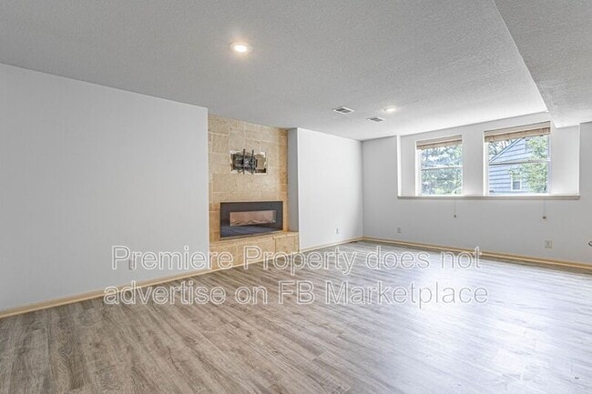 Building Photo - 9652 McGee St