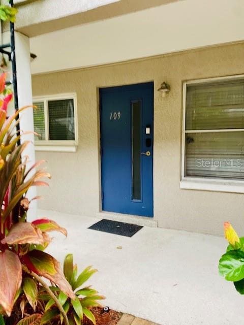 Building Photo - 212 S Church Ave