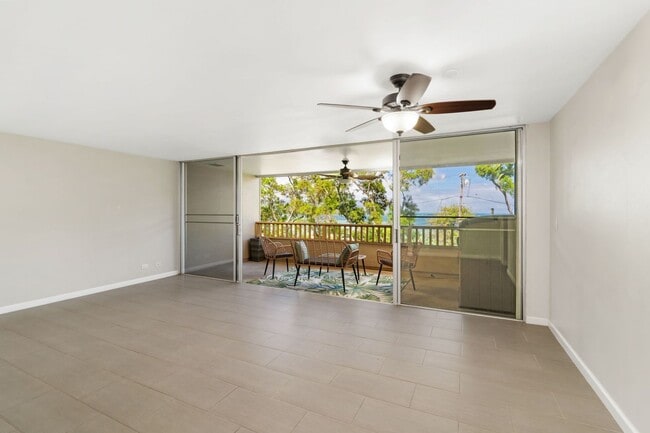 Building Photo - Experience Island Living at Its Finest in ...