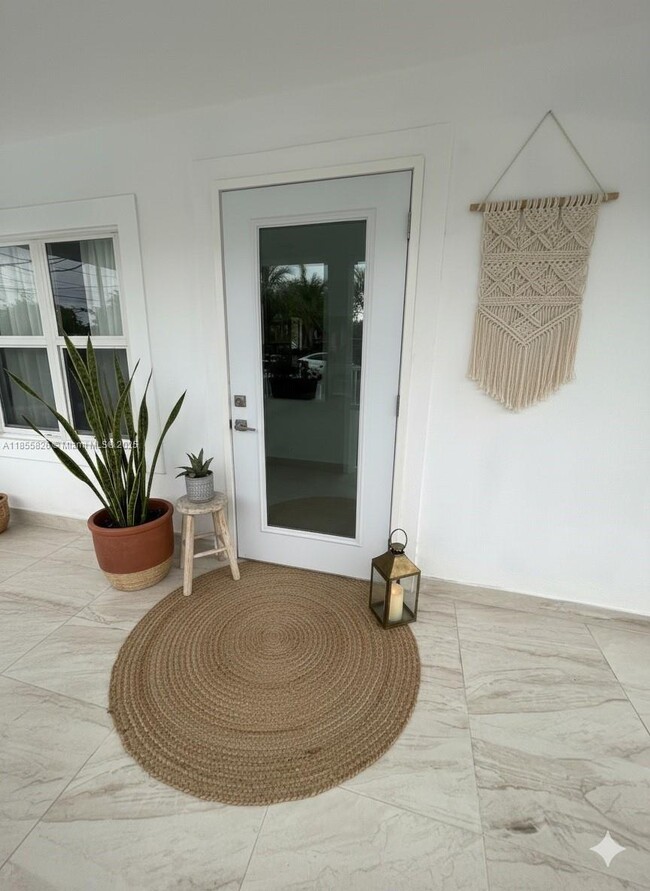 Building Photo - 81 NW 44th St