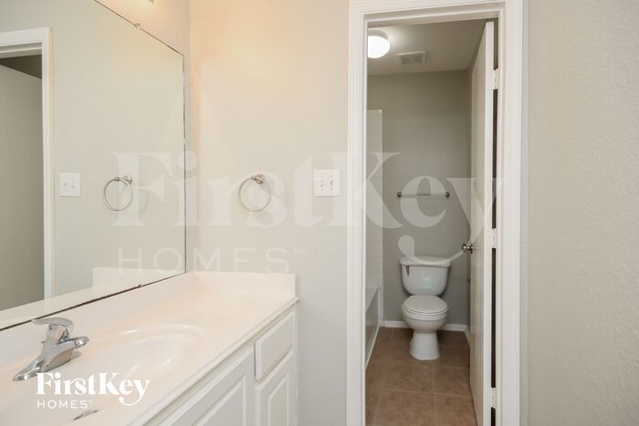 Building Photo - 16614 Cold Harbor Ln