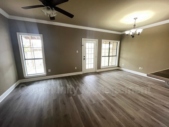 Primary Photo - 24223 Chateau de Chene Blvd