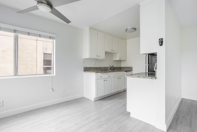 Interior Photo - Larrabee Square Apartments