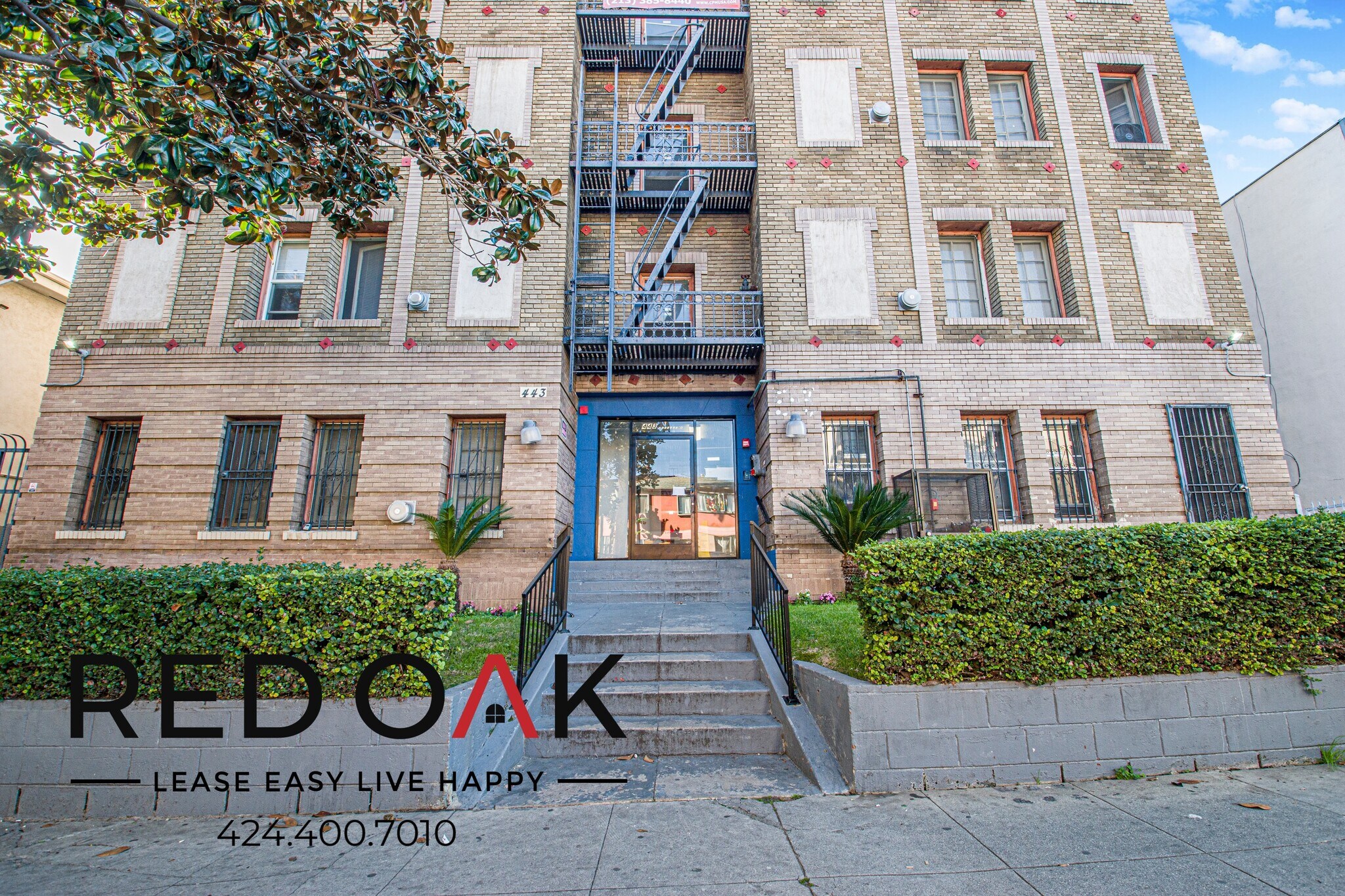 Building Photo - 443 S Catalina St