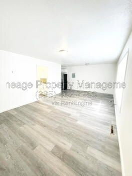 Building Photo - 1054 W 1520 N