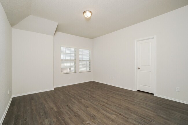 Building Photo - 9310 Evening Shade Ct