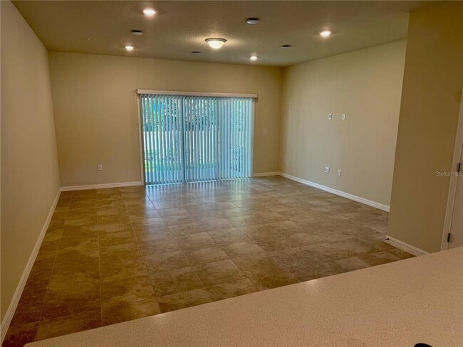 Building Photo - 3646 Oceanic Cv