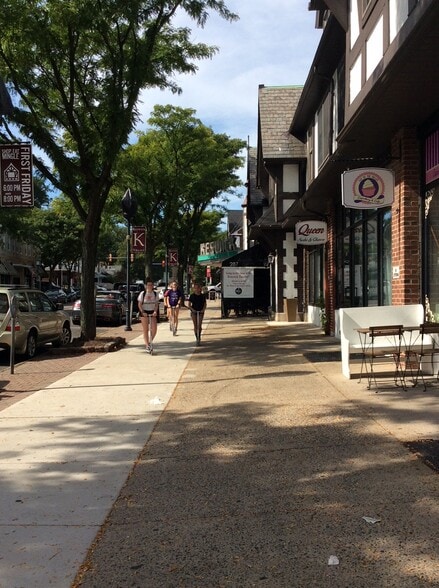 Building Photo - 283 Keswick Ave