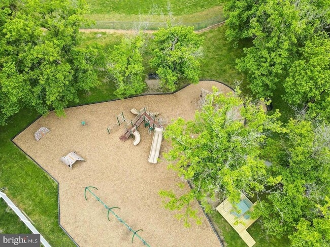 Building Photo - 1117 Aquia Dr