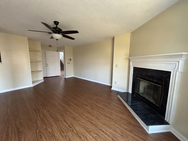 Building Photo - 3634 Morris Farm Dr