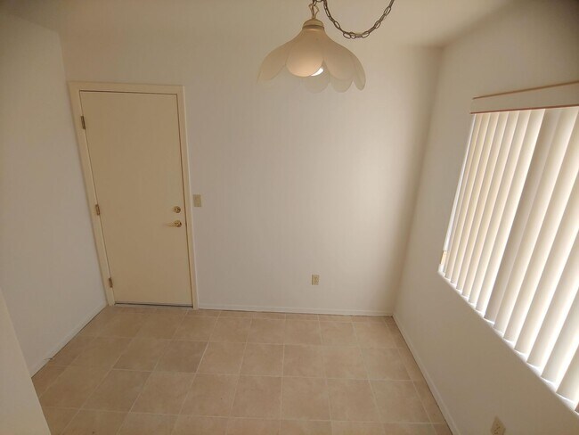 Building Photo - 3117 Birch Grove Ct