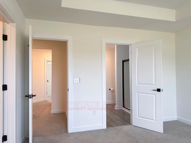 Building Photo - 1443 Darrowby Wy