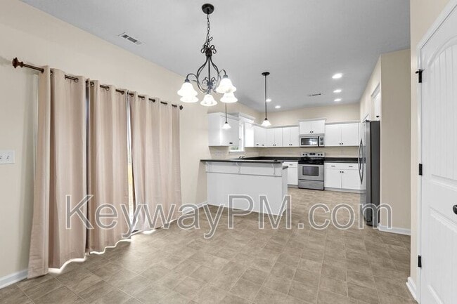 Building Photo - 307 Crown Heights Way