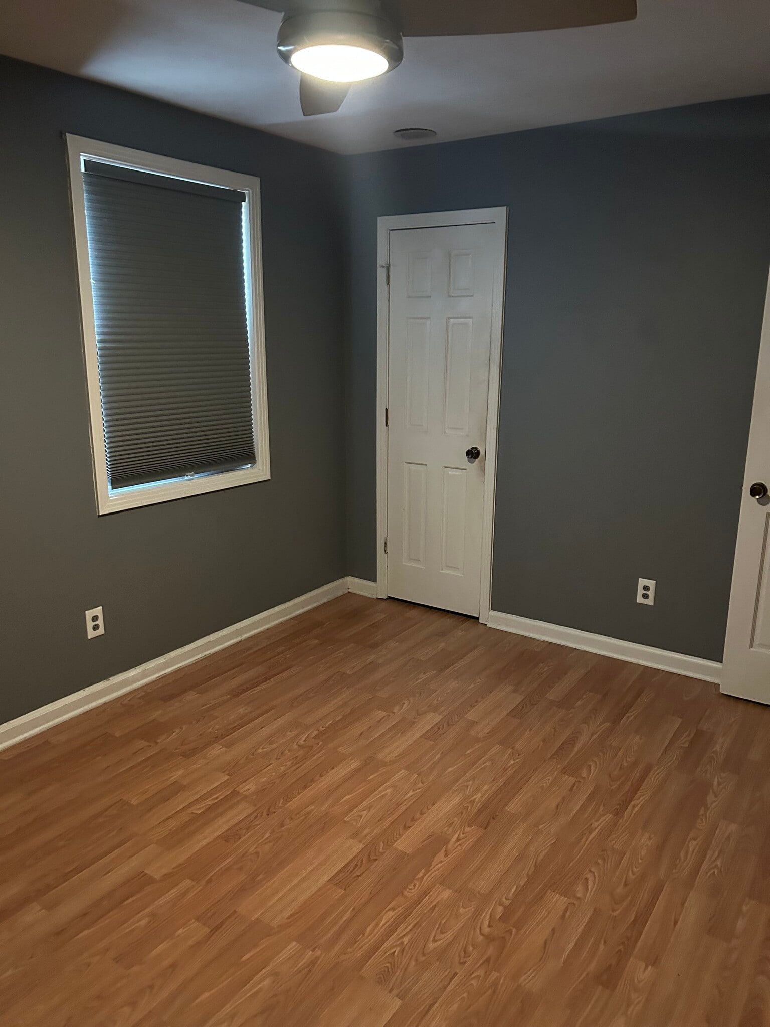 Secondary bedroom upstairs - 1140 E Main St
