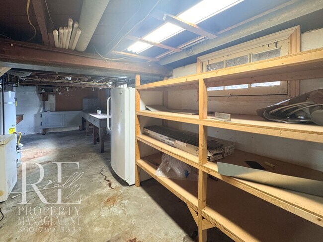 Building Photo - Timeless Vintage Home with Bonus Office, Expansive Yard & A/C