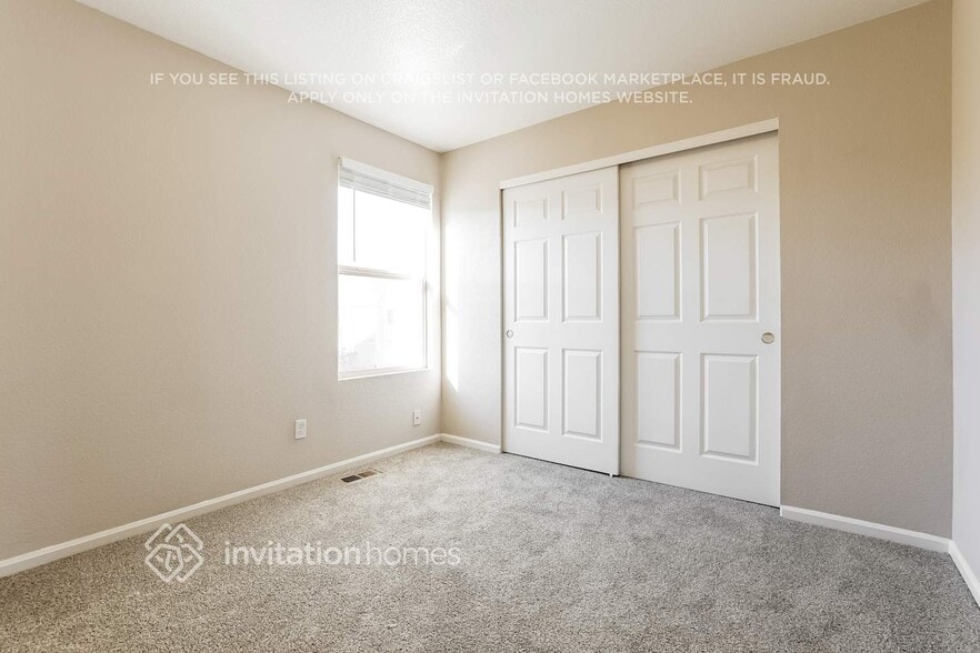 Building Photo - 1343 Flycatcher Ave
