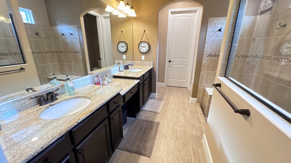 Building Photo - 12251 Regal Lily Ln