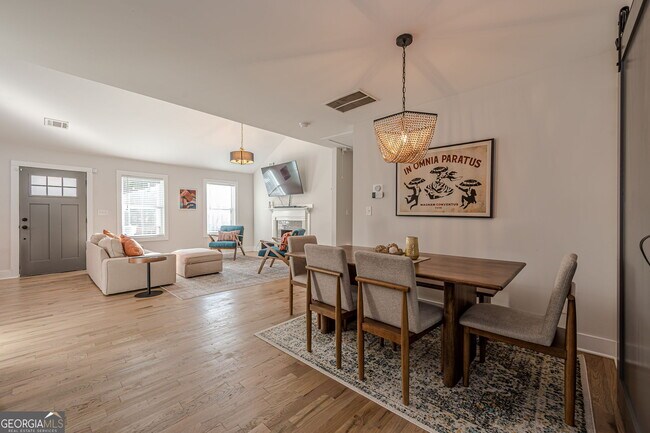 Building Photo - 1953 Beecher Rd SW