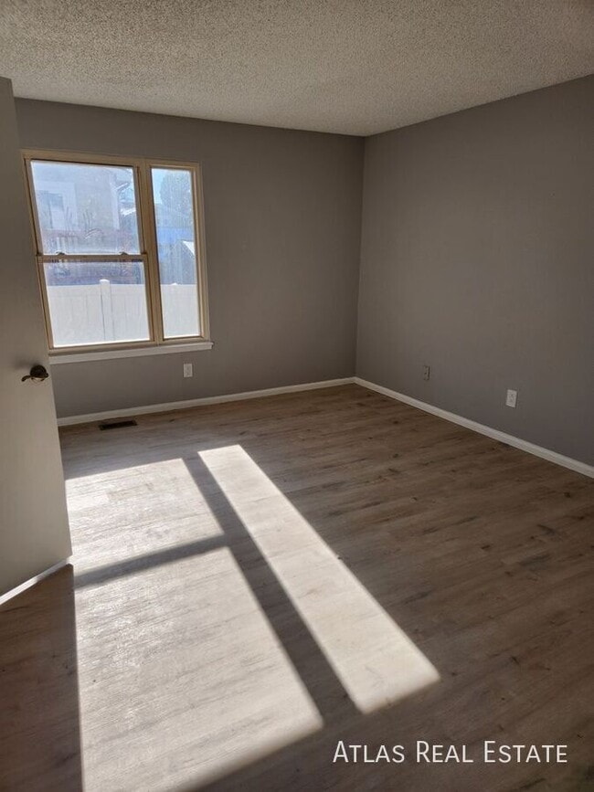Building Photo - 13356 Albion Cir