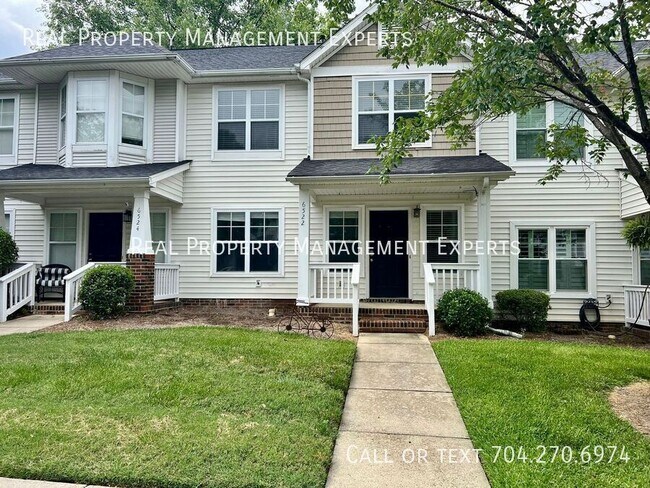 Primary Photo - 6522 Point Comfort Ln