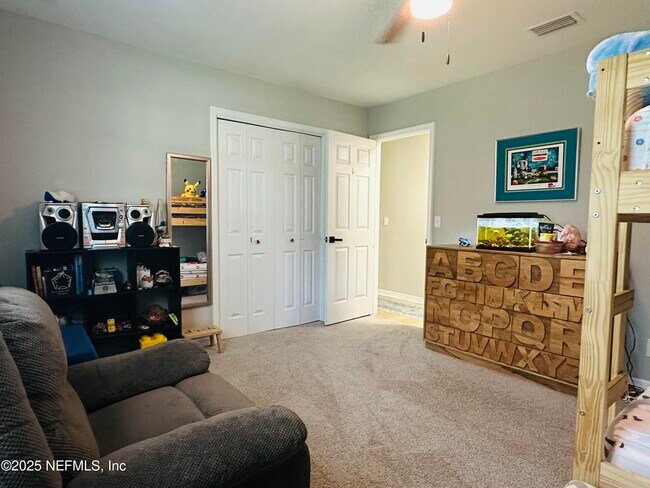 Building Photo - 14066 Inlet Dr
