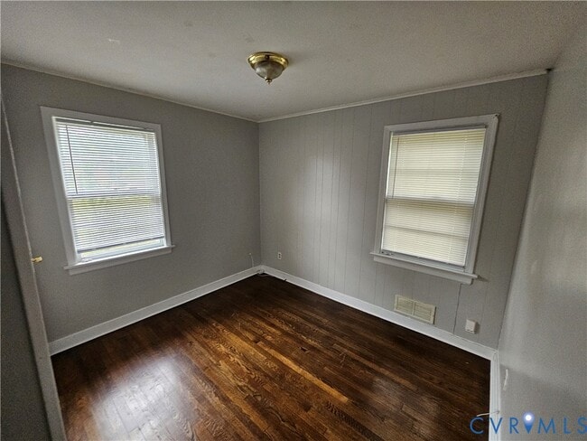 Building Photo - 523 Meriwether Ave