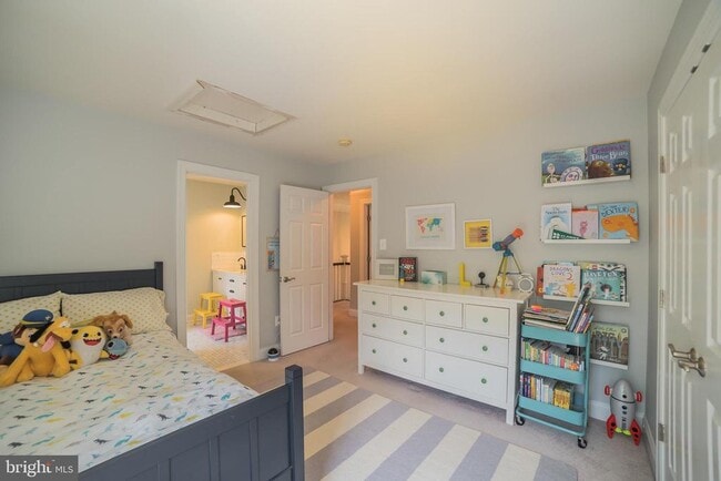 Building Photo - 3746 Spring Meadow Dr