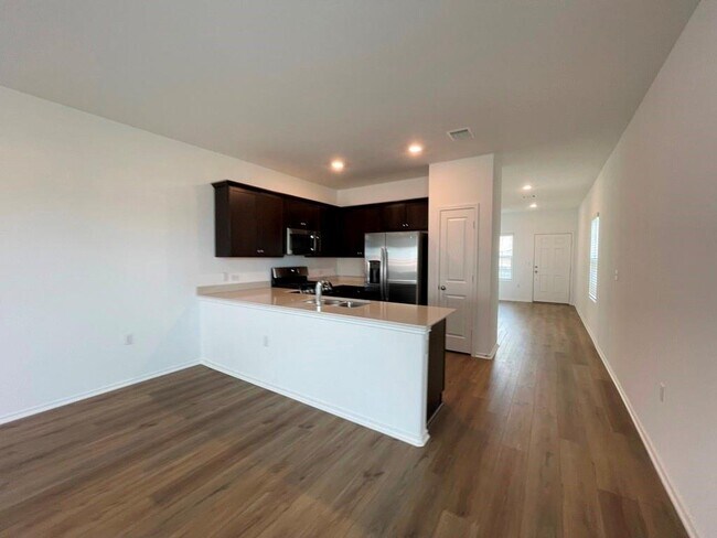 Building Photo - 14413 Dora Amellia Cv