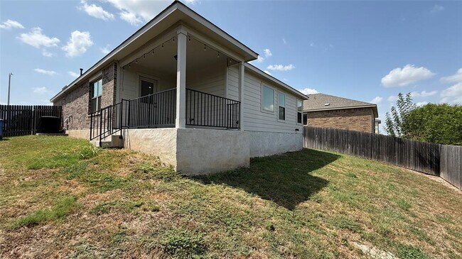 Building Photo - 21601 Quick Fox Dr