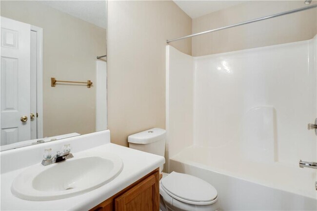 Building Photo - 4209 Zephyrhills Dr