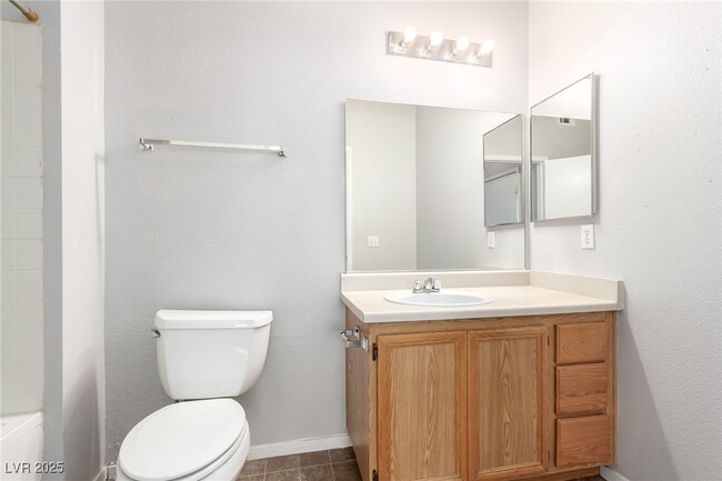 Building Photo - 9050 W Warm Springs Rd
