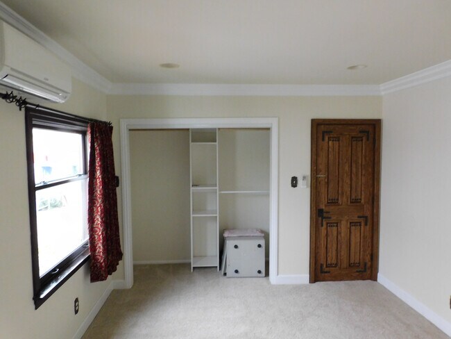 Building Photo - 56 La Venezia Ct