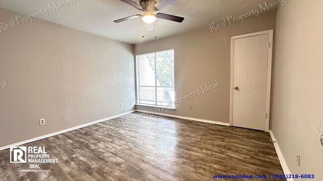 Building Photo - 3045 Park Ln