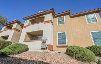 Building Photo - 231 W Horizon Ridge Pkwy