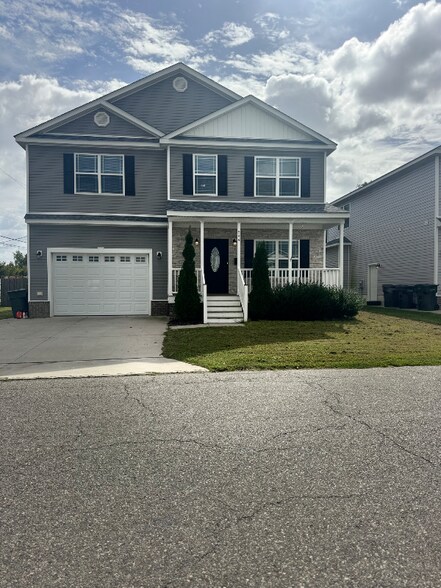 Primary Photo - 544 Shell Rd