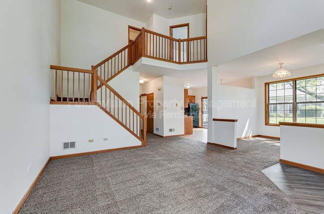Building Photo - 730 Big Timber Dr