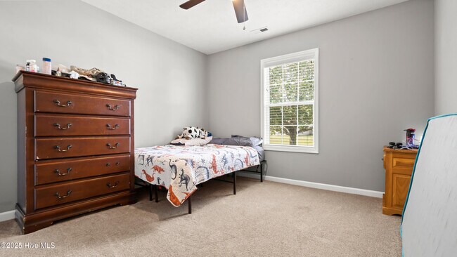 Building Photo - 706 Ironwood Dr