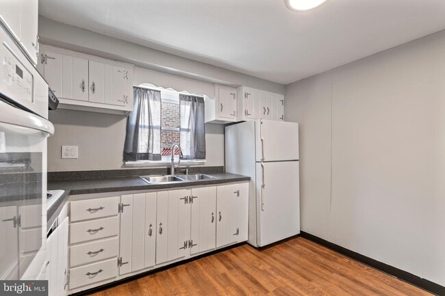 Building Photo - 3386 Agate St