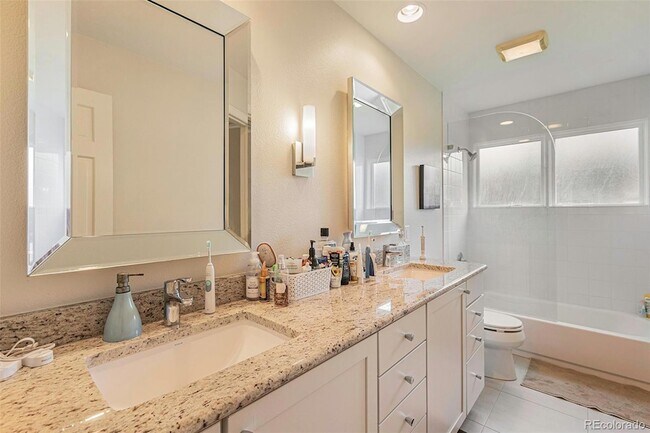 Building Photo - 5961 S Boston St