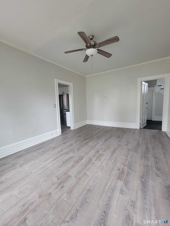 Building Photo - 126 Winthrop St