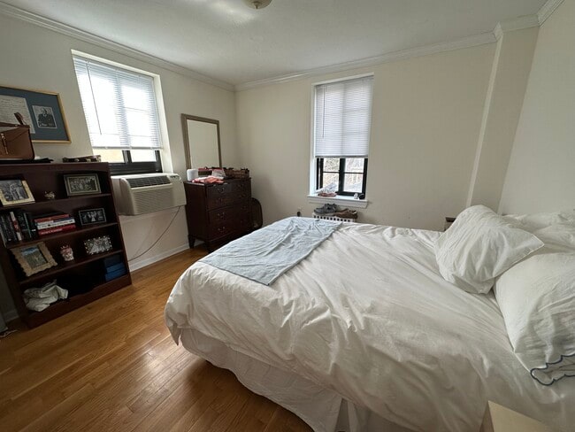 Building Photo - 6 Brattle St