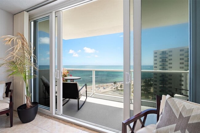 Building Photo - 3725 S Ocean Dr